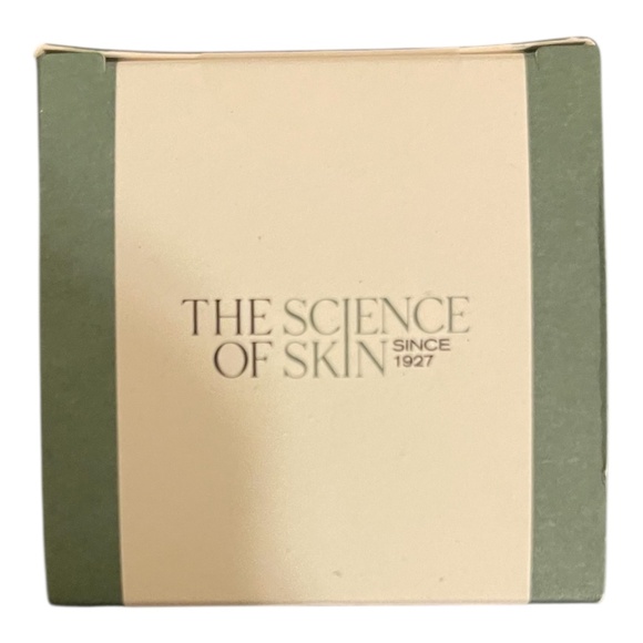 Erno Laszlo Clarifying Gel Mask – 4-.25 oz (Sealed Box) - Picture 2 of 2